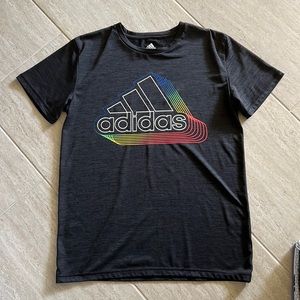Adidas Youth XL Shirt NWOT
Lots of shirts posted: Bundle and save!